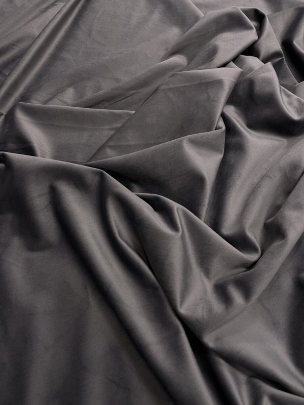 DRAPERIE  DIN CATIFEA