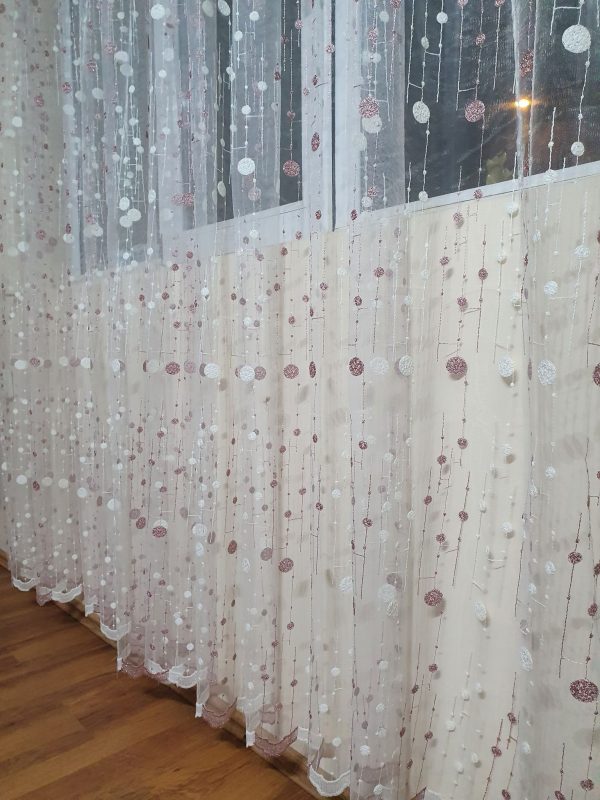 PERDEA DIN TULLE BRODAT