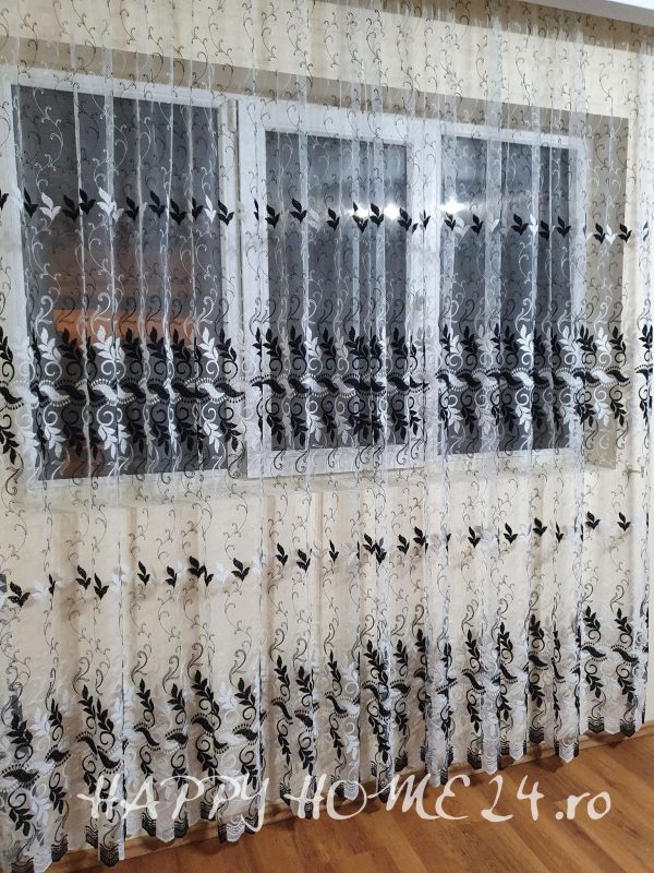PERDEA DIN TULLE BRODAT