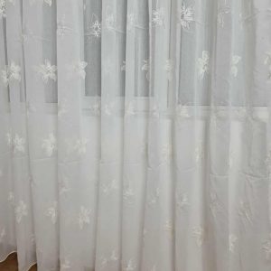 PERDEA DIN INISOR  BRODAT