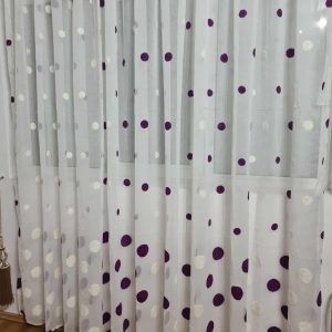 PERDEA DIN INISOR BRODAT