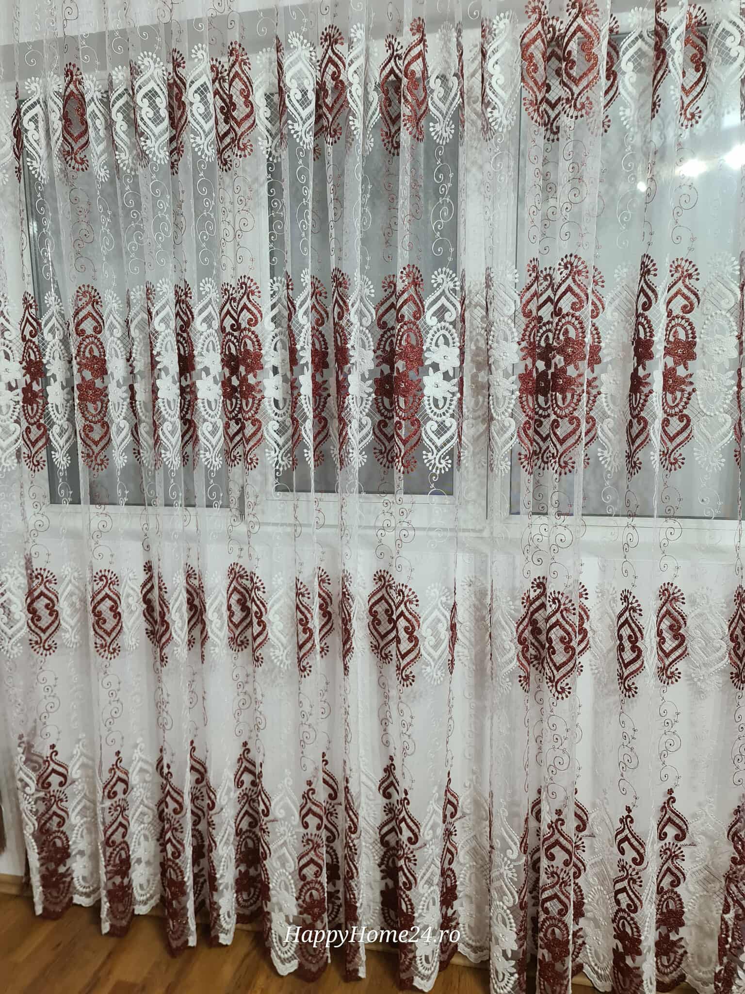 PERDEA DIN TULLE BRODAT