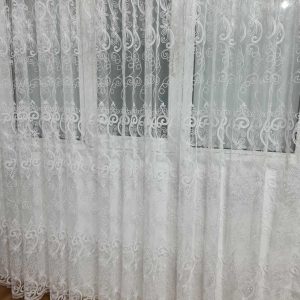 PERDEA DIN TULLE BRODAT