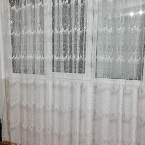 PERDEA DIN TULLE BRODAT