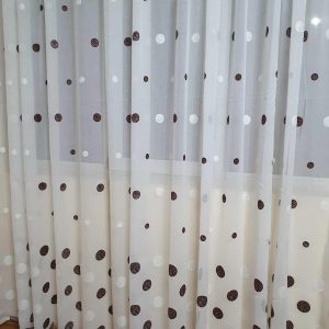 PERDEA DIN INISOR  BRODAT