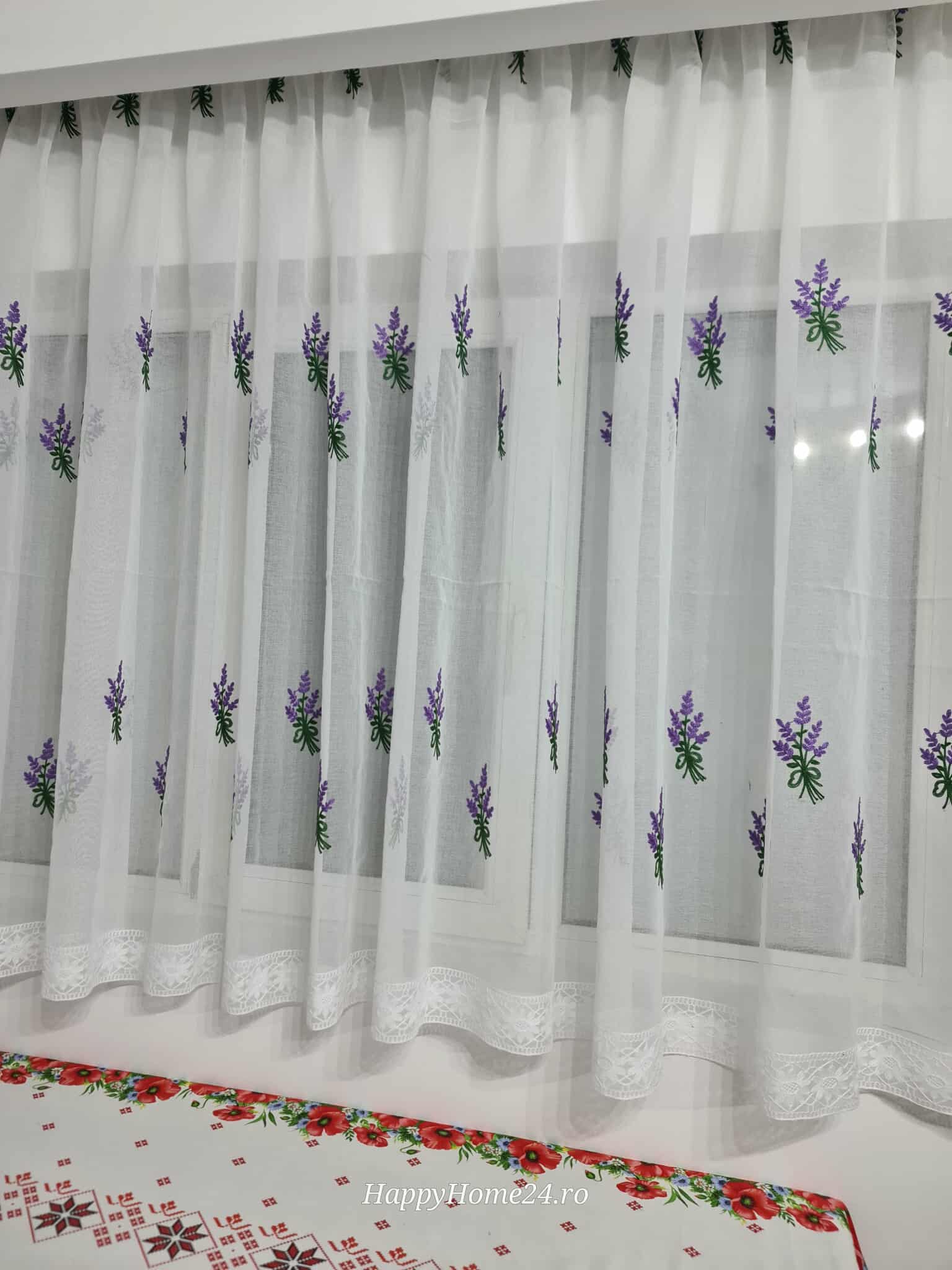 PERDEA BRODATA DE BUCATARIE