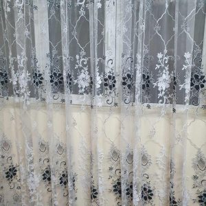 PERDEA DIN TULLE BRODAT