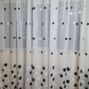 PERDEA DIN INISOR  BRODAT