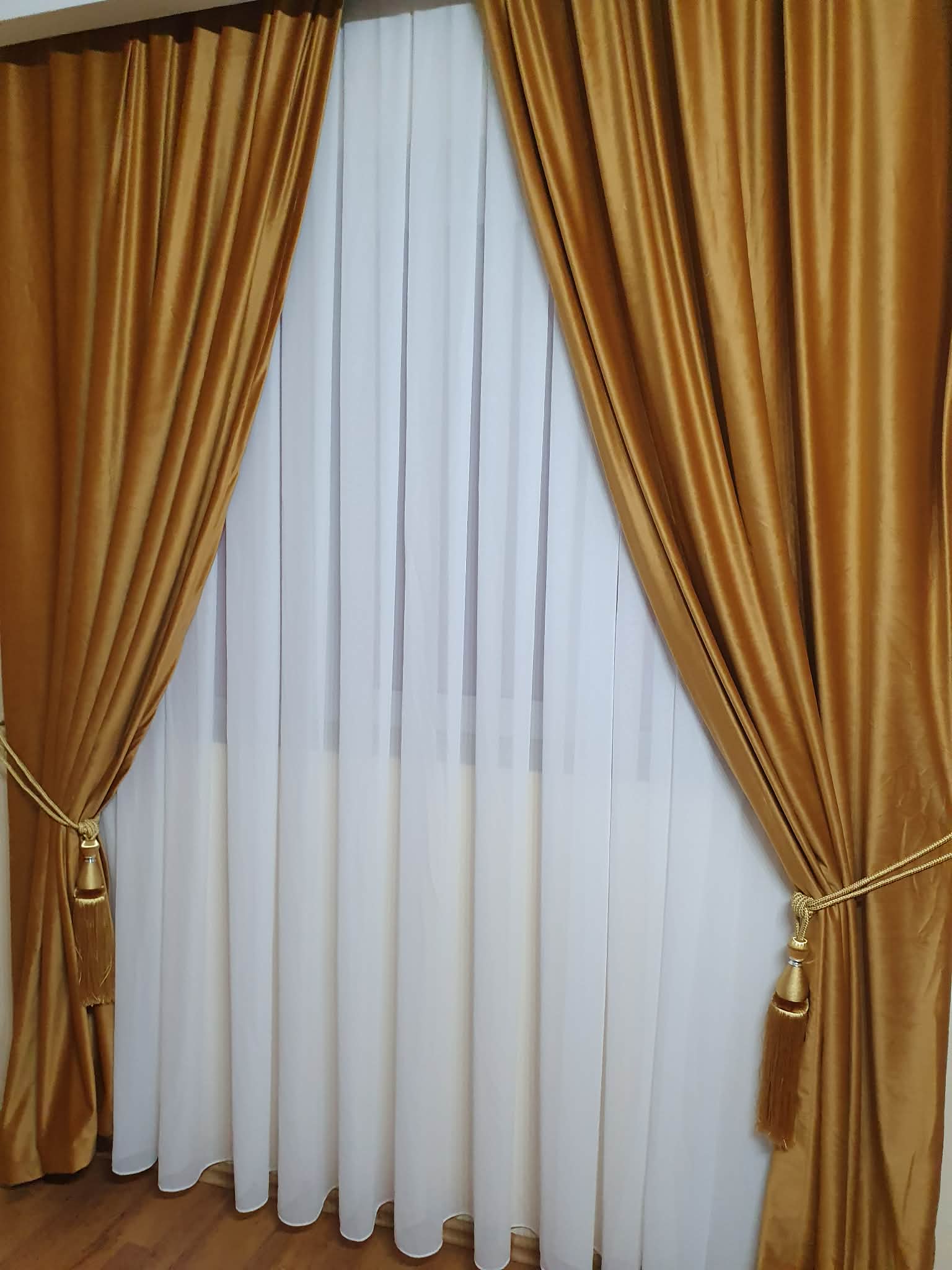 SET DRAPERIE SI PERDEA