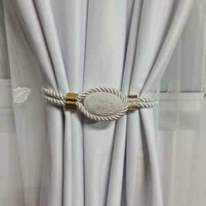 DRAPERIE  DIN CATIFEA